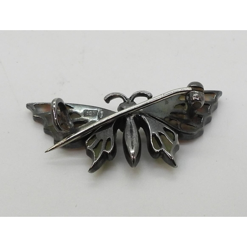 764 - A continental silver plique a jour butterfly brooch set with diamante, 3cm, stamped 925, further sta... 