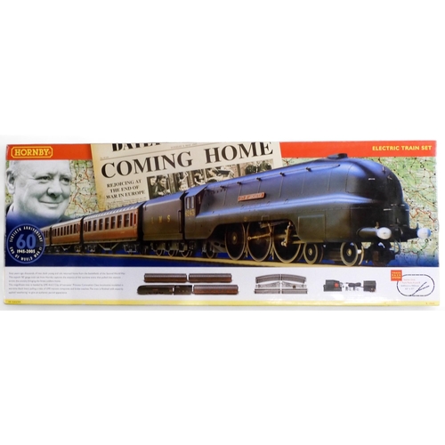 527 - A boxed Hornby 00-gauge R1060 