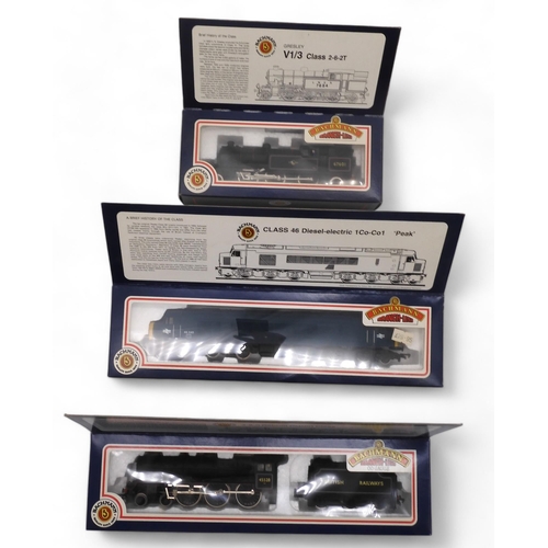 541 - A boxed Bachmann Branch-Line 00-gauge 32-979Y Class 66 Diesel 66301 Fastline locomotive, with an old... 