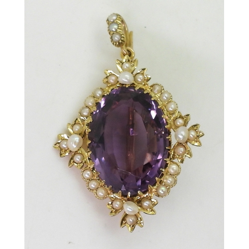 2781 - A 15CT GOLD PENDANT, set with a large amethyst of 20mm x 14.5mm, surrounded with freshwater pearls, ... 