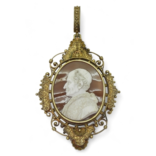 2785 - A CAMEO OF POPE LEO XIIIin an ornate gilded white metal locket back mount. Pope Leo XIII was in offi... 