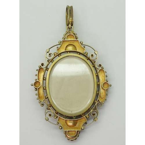 2785 - A CAMEO OF POPE LEO XIIIin an ornate gilded white metal locket back mount. Pope Leo XIII was in offi... 