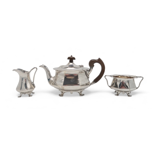 2521 - A MATCHED GEORGE V SCOTTISH THREE PIECE SILVER TEA SERVICEby James Weir, Glasgow 1918, the teapot 19... 