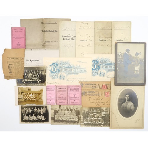 2671 - AN ARCHIVE OF MATERIAL PERTAINING TO THE CAREER OF ARTHUR REED OF BIRMINGHAM F.C.Comprising three Bi... 