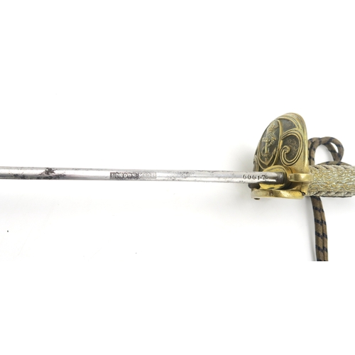 2610 - AN ATTRIBUTED 1846 PATTERN ROYAL NAVAL OFFICER'S SWORDThe folding inner guard engraved 