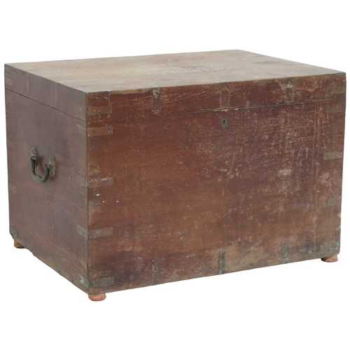 2027 - A 19TH CENTURY MILITARY CAMPHORWOOD CAMPAIGN CHEST brass bound with brass carry handles, hinged top ... 