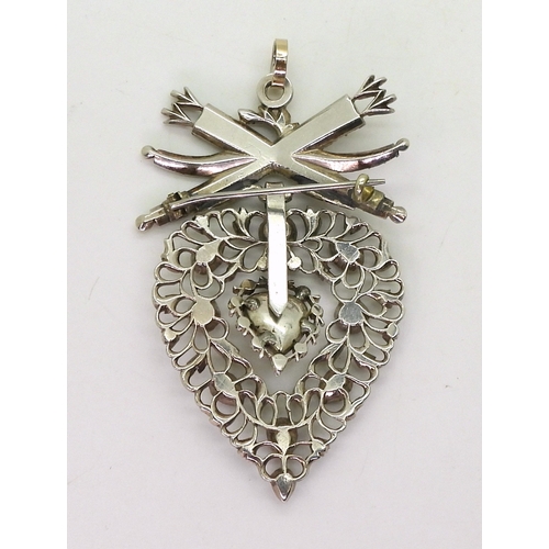 2808 - A 19TH CENTURY FLEMISH PENDANT BROOCHheart shaped, surmounted with a bow and arrows in quivers. Made... 