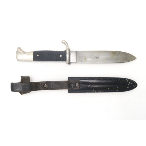 2618 - A WW2 GERMAN THIRD REICH HITLER YOUTH KNIFEThe approx. 14cm blade marked for F.W. Holler, Solingen, ... 