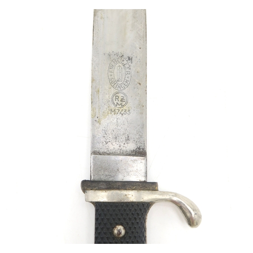 2618 - A WW2 GERMAN THIRD REICH HITLER YOUTH KNIFEThe approx. 14cm blade marked for F.W. Holler, Solingen, ... 