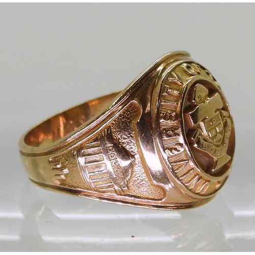 717 - A 10k gold 'Edwards' Canadian college ring for University of Toronto 1963, size V1/2, weight 12gms