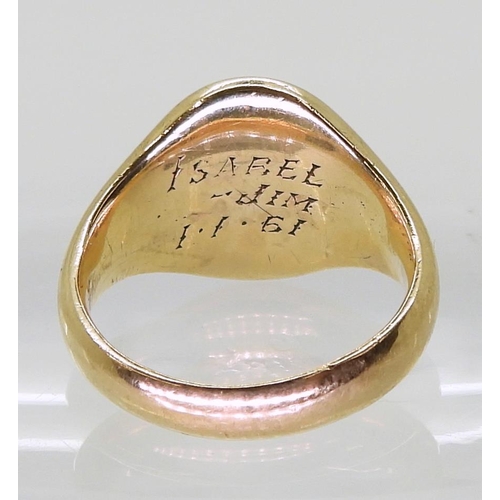 726 - A 9ct gold signet ring, size N1/2, weight 9.1gms