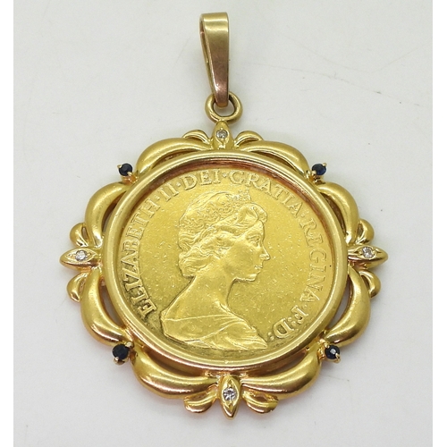 2821 - GOLD DOUBLE SOVEREIGN PENDANTdated 1983, the double sovereign is in a 18k gold pendant mount set wit... 