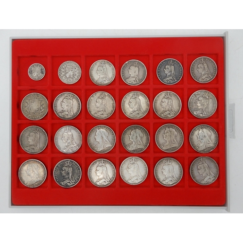 304 - Victoria (1837-1901) a lot comprising seventeen Victoria crown coins various dates from 1887 to... 