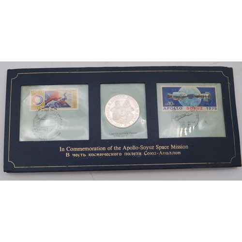 313 - Medallic First Day Covers with July 17 1975 Apollo Soyuz Link-Up, 18 April 1974 Michelangelo 500th A... 