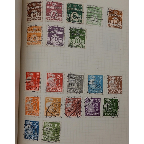 315 - The F.G. Cadet Album a worldwide stamps used and hinged  