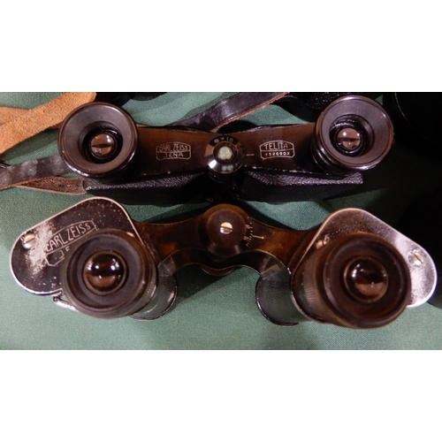 416 - Carl Zeiss Jenna a lot comprising various Carl Zeiss binoculars together examples from Canon, Kenloc... 