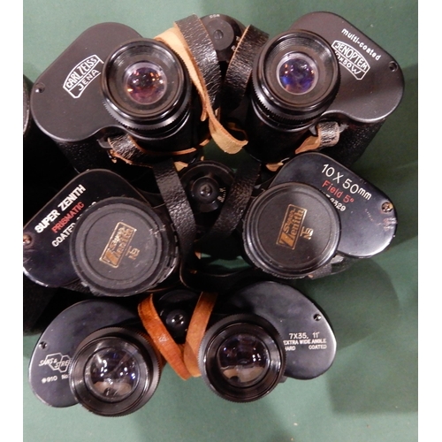 419 - A quantity of binoculars with various makers and models with Nikon, Pentax, E. Leitz, Carl Zeiss, Vi... 