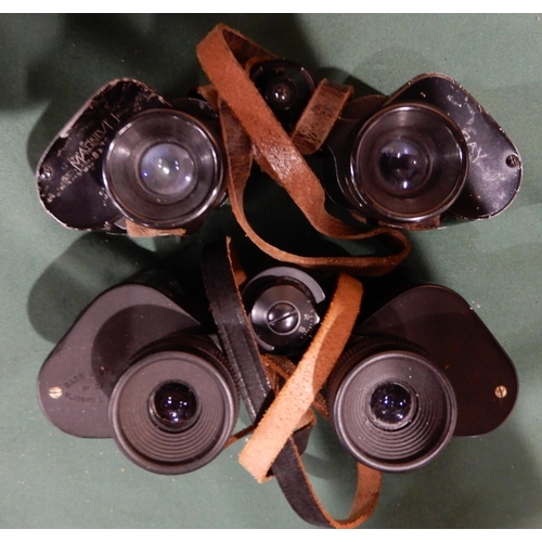 419 - A quantity of binoculars with various makers and models with Nikon, Pentax, E. Leitz, Carl Zeiss, Vi... 