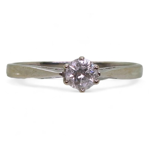 712 - An 18ct white gold diamond solitaire ring set with an estimated approx 0.25cts brilliant cut diamond... 