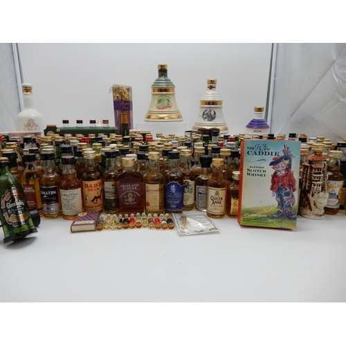 2697D - SCOTCH WHISKY MINIATUTRESTo Include Highland Fusilier, Queen Anne, Finlaggan Together With Miniature... 