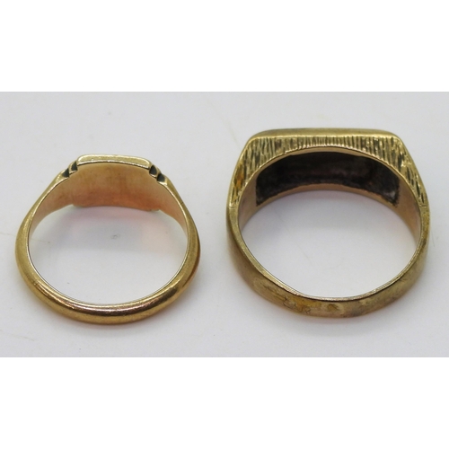 715 - Two 9ct gold signet rings, a retro example with prominent hallmarks to the front, size T1/2, togethe... 