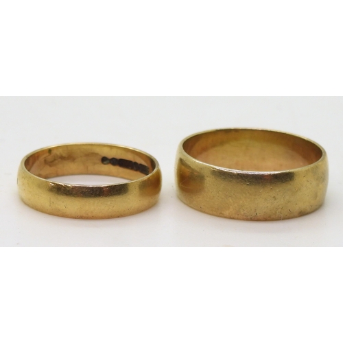 717 - Two 9ct gold signet rings, sizes R and N1/2, weight together 6.8gms