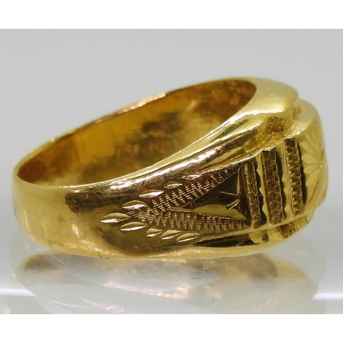 724 - A bright yellow metal dome ring with engraved detail, stamped with Chinese characters 96.9%, finger ... 