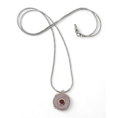 735 - A 9ct yellow gold Glen Lehrer Torus pendant in rose quartz, garnet and diamond, diameter 1.6cm, weig... 