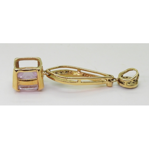 736 - An 18ct gold kunzite and diamond pendant, set with a cushion cut kunzite 11mm x 11mm, and diamonds w... 