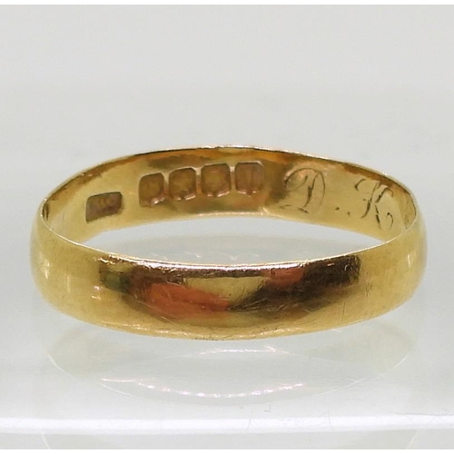 757 - An 18ct gold Glasgow 1890 hallmarked wedding ring, size N1/2, weight 1.7gms