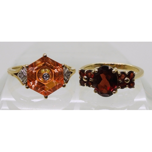 764 - A Glen Lehrer mystic orange quartz ring, further set with diamond accents, size Q, and a 9ct gold ga... 