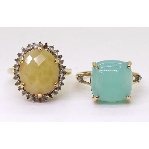 772 - A 9ct gold chalcedony and diamond ring, size O, together with a yellow and clear gem cluster size N1... 