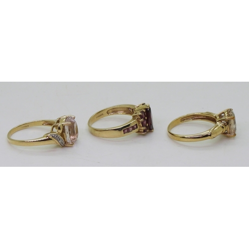 795 - Three 9ct gold GemsTV rings, garnet cluster size O, kunzite and diamond size N1/2, and a clear gem r... 