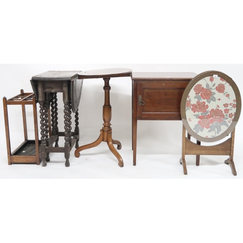 119 - A lot comprising oak barley twist drop leaf table, oak umbrella stand, folding fire screen, mahogany... 