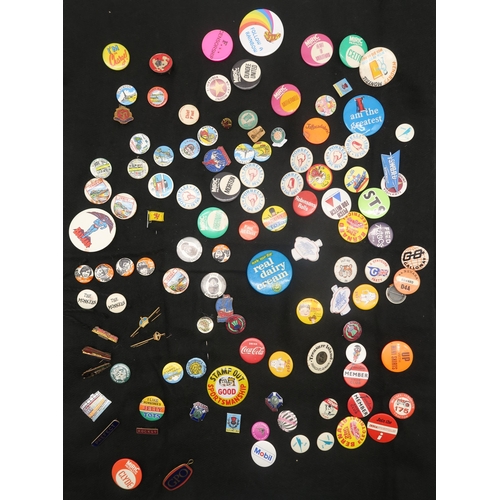 334 - A collection of vintage pin badges, to include Beatles and Monkees examples, together with a further... 