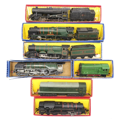 380 - Boxed Hornby Dublo 00-gauge locomotives, comprising 3235 4-6-2 S.R. West Country Locomotive 