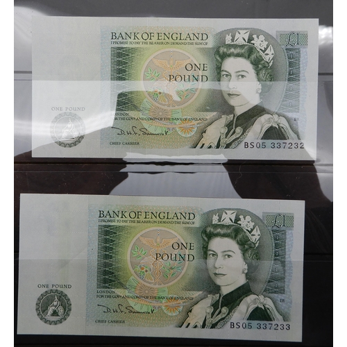 292 - Elizabeth II (1952-2022) Banknotes, £1 The Royal Bank of Scotland 1st October 1997 C/72 292201 throu... 