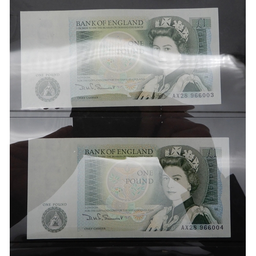 292 - Elizabeth II (1952-2022) Banknotes, £1 The Royal Bank of Scotland 1st October 1997 C/72 292201 throu... 