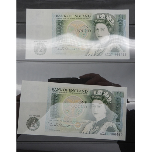 292 - Elizabeth II (1952-2022) Banknotes, £1 The Royal Bank of Scotland 1st October 1997 C/72 292201 throu... 