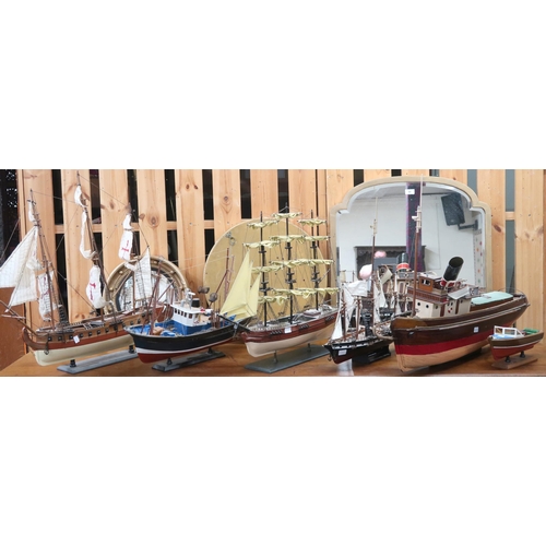 69 - A lot of seven assorted model ships of assorted styles and time period (7)