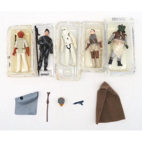 543 - A collection of vintage Palitoy/Kenner Star Wars action figures, with many retaining packaging (open... 