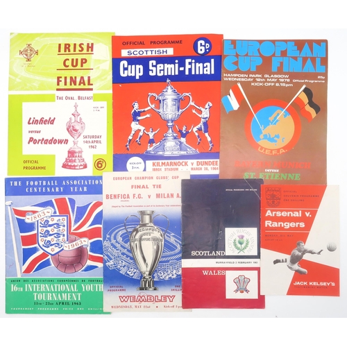 567 - A mixed collection of 1960s football programmes, to include Alloa Athletic, Stranraer, Greenock Mort... 