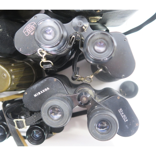 591 - Assorted binoculars, to include a pair of 6x30 Dienstglas binoculars by 