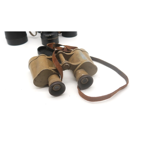 594 - Assorted binoculars, to include a pair of 