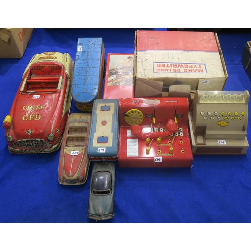 619 - Vintage toys, to include a large Marx Toys tinplate American-style Fire Chief's car; tinplate car an... 