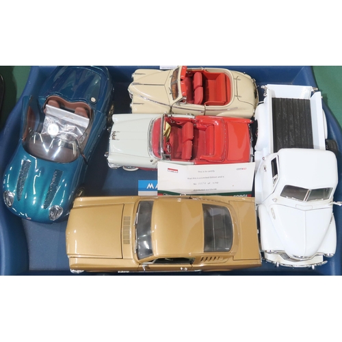 631 - A large quantity of diecast model vehicles, of mixed scale, to include the Danbury and Franklin Mint... 