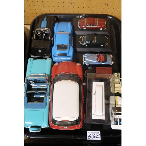 632 - A large and varied collection of diecast model vehicles, of mixed scale, to include examples by Corg... 