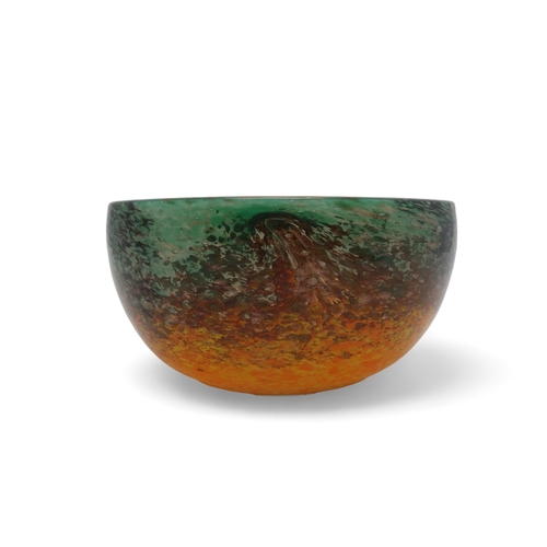 2206 - A MONART AF SHAPE BOWLin mottled orange and green with aventurine, 18cm diameter... 