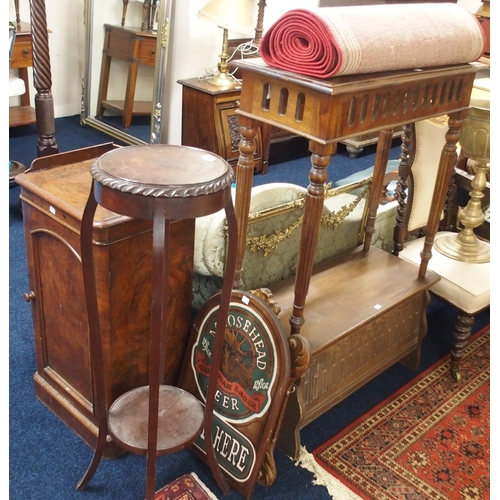133 - A lot comprising a walnut veneered bedside cabinet, small oak kist, circular two tier jardinière sta... 