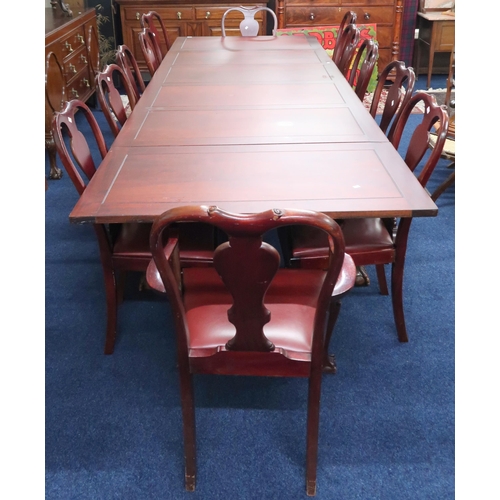 19 - A late 19th/early 20th century mahogany dining suite comprising extending dining table,76cm high x 1... 